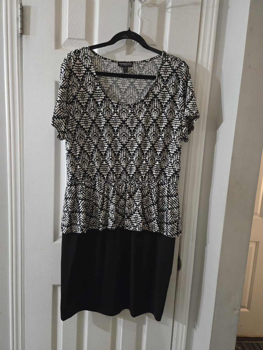 2x slinky dress